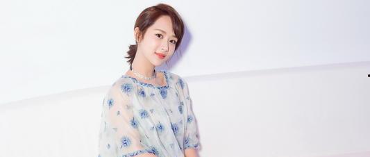 杨紫爆料投资方女儿视频,内幕曝光引热议 第1张 杨紫爆料投资方女儿视频,内幕曝光引热议 第1张